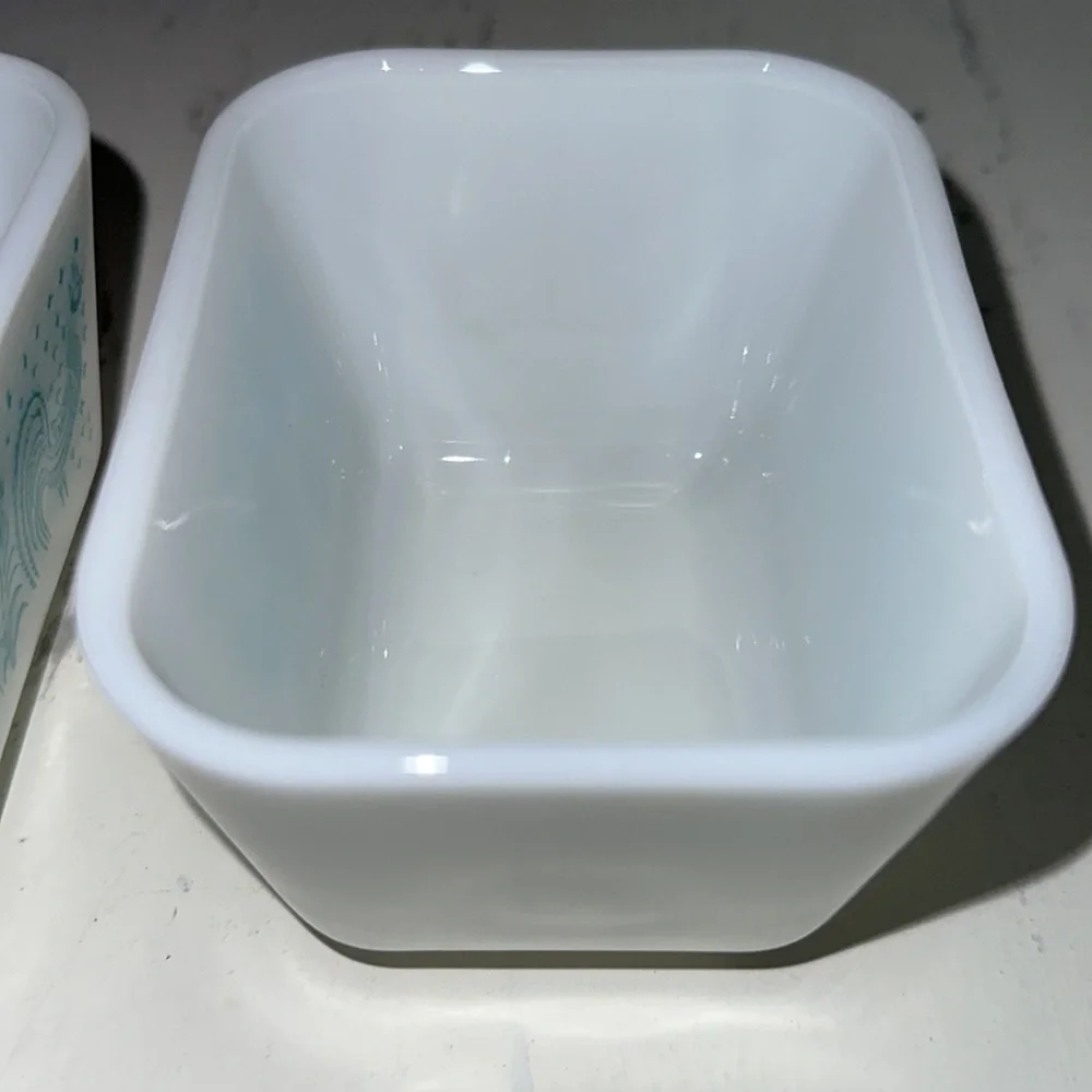 Vintage Pyrex 501 Amish Butterprint Rooster Fridge Set of 2 Pieces 1 Lid - Picture 11 of 13